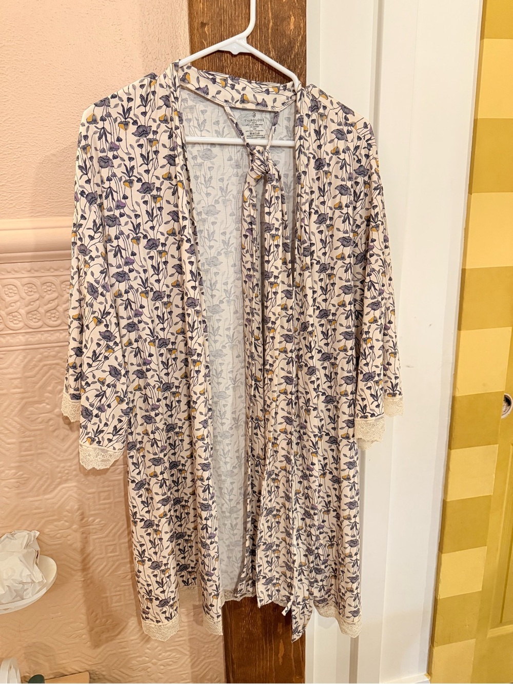 ThirdLove Tie-Front Robe - Cream with Blue Floral Print
